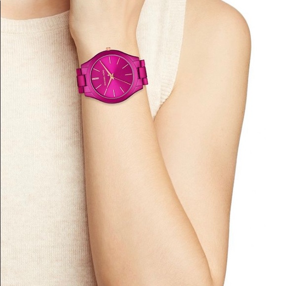 MICHAEL KORS SLIM RUNWAY PINK WATCH ๐๐๐๐ - Picture 3 of 5